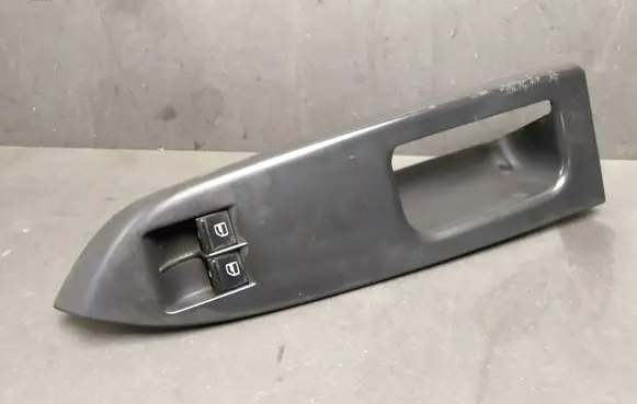 Volkswagen Touran I Front door interior handle trim 1T1867371G