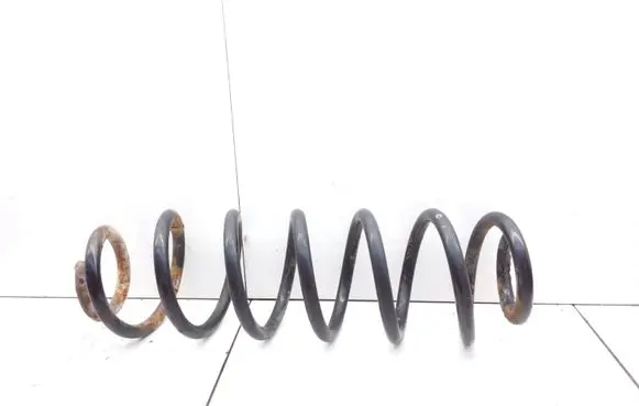 Skoda Octavia Mk1 (1U) Rear coil spring