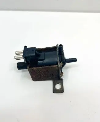 Mercedes-Benz SL R107 Turbo solenoid valve A0015407097 0015407097