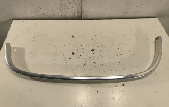 Chevrolet Suburban Front arch trim 