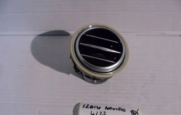 Mercedes-Benz S W222 Dash center air vent grill A2228300154