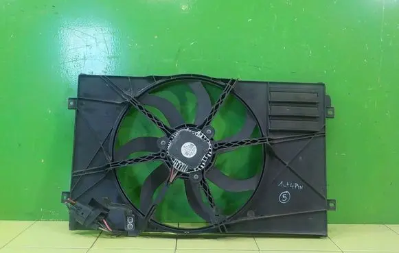 Volkswagen Touran I Fan set 1K0121205N