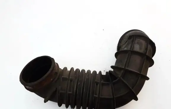 Ford Focus Air intake hose/pipe 98ab9r504ad 98ab-9r504-ad