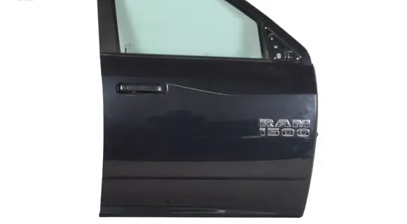 Dodge RAM 1500 DS Front door
