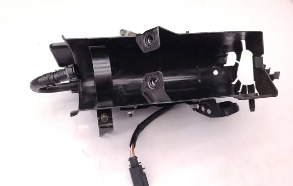 Volkswagen Transporter - Caravelle T5 Fuel filter bracket/mount holder 7E0127224C 7E0127223