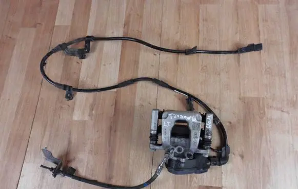 Hyundai Tucson IV NX4 Rear brake caliper 58210N7600