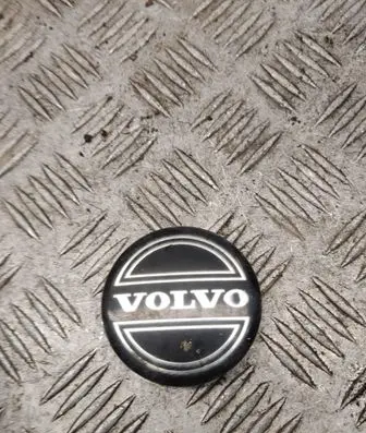 Volvo XC70 Original wheel cap 30666913
