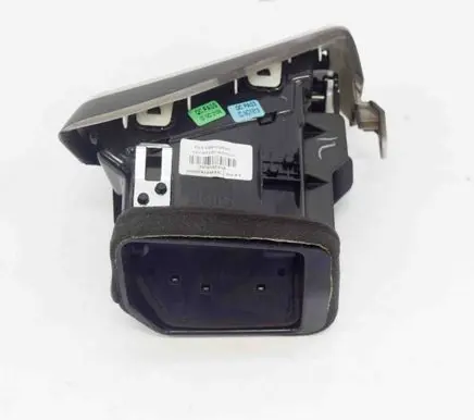 Nissan Qashqai Dashboard air vent grill cover trim 