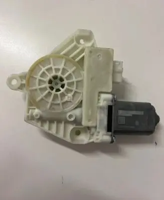 Mercedes-Benz GLC X253 C253 Front door window regulator motor A2139069501 C53177101 0001190820
