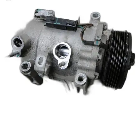 Peugeot 208 II Air conditioning (A/C) compressor (pump)