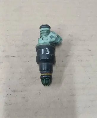 BMW 3 E46 Fuel injector 0280150415