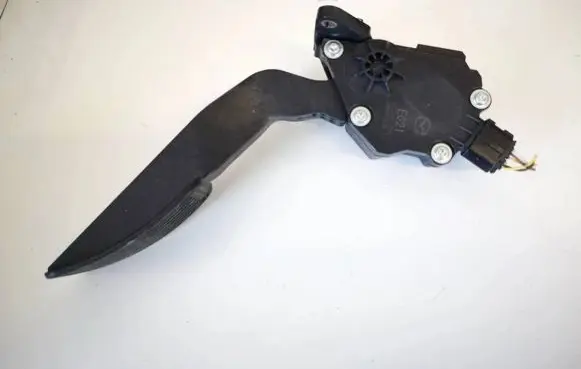 Mazda CX-7 Accelerator throttle pedal k42387390 k4238-7390