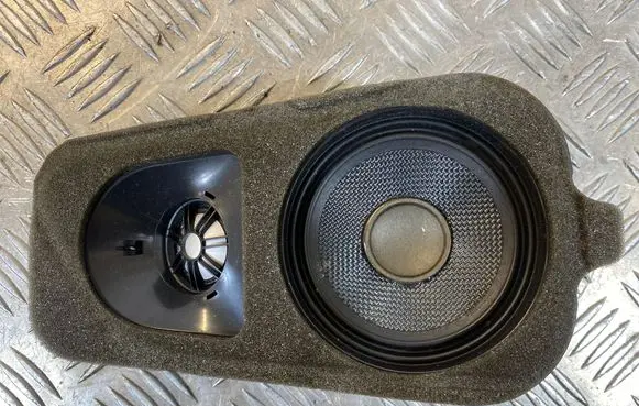 BMW X5 E70 Rear door speaker 9211047 18820010 430407863271