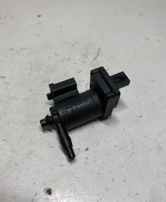 Mercedes-Benz CLK A209 C209 Turbo solenoid valve A2038000178