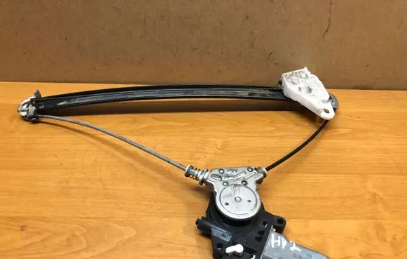 Honda Accord Rear door window regulator with motor