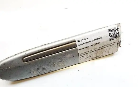 Mercedes-Benz E W211 Fender trim (molding) A2116952762