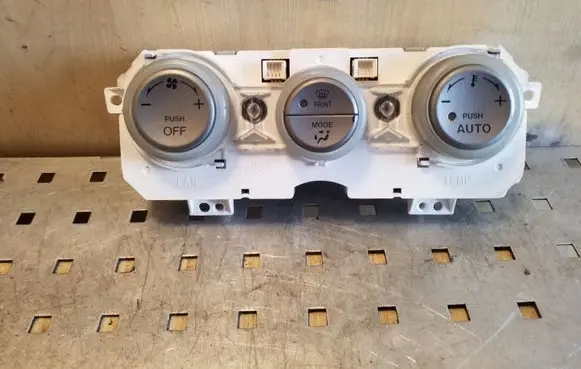 Mazda 6 Climate control unit