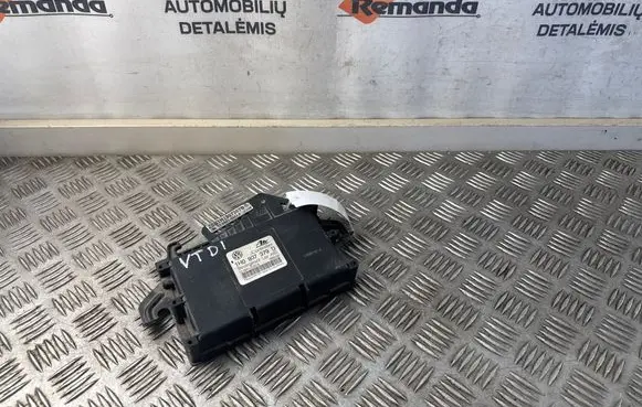 Volkswagen PASSAT B4 ABS control unit/module 1H0907379D