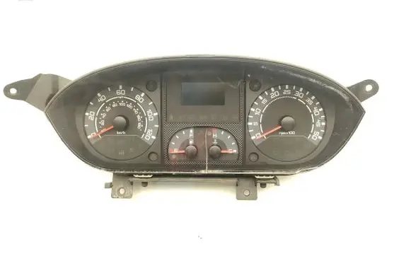 Iveco Daily 35 - 40.10 Speedometer (instrument cluster) 69500157