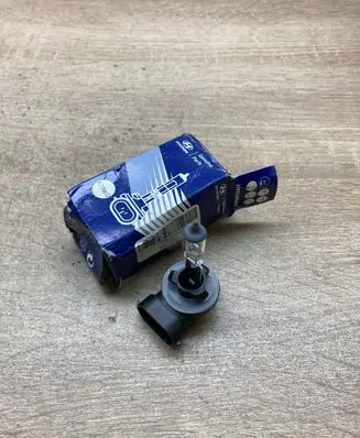 Hyundai i10 Headlight/headlamp bulb LP180APEHH27W2 H27