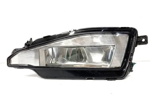 Volkswagen PASSAT B8 LED Daytime headlight 1NA013797 MDE269072 1NA2444
