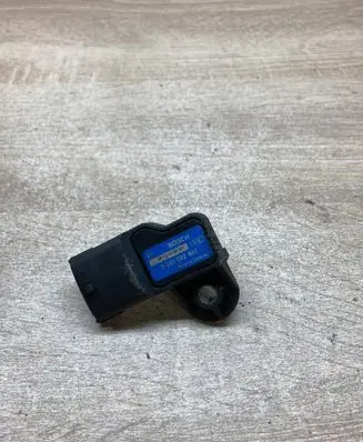 Opel Zafira B Air pressure sensor 0281002437