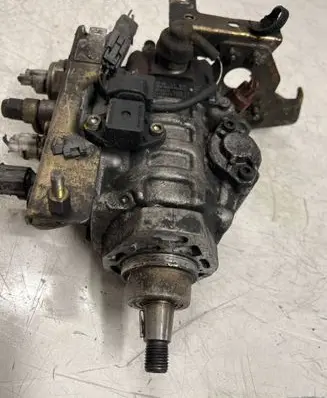 Mazda Premacy Fuel injection high pressure pump RF4F13800 04C019284 0965005020