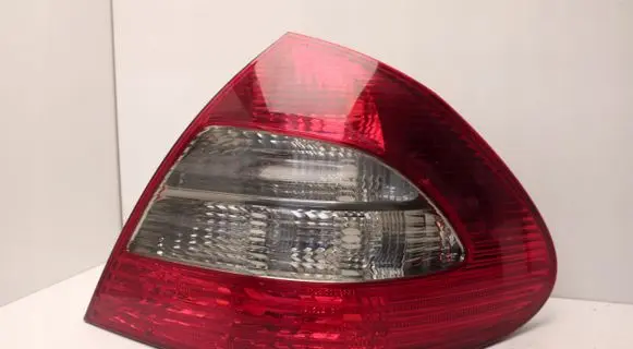 Mercedes-Benz E W211 Rear/tail lights A2118202464
