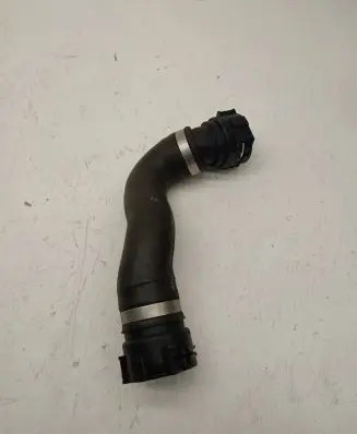 BMW X6 F16 Engine coolant pipe/hose 8517969
