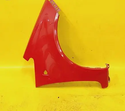 Mitsubishi Colt Fender 