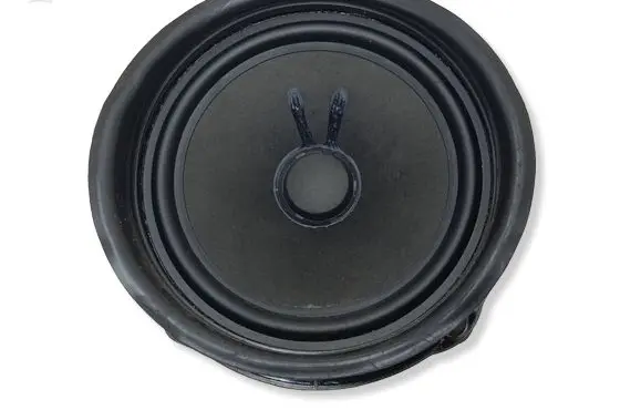 Skoda Octavia Mk3 (5E) Front door speaker 