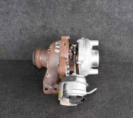 Volvo C30 Turbo 9686120680