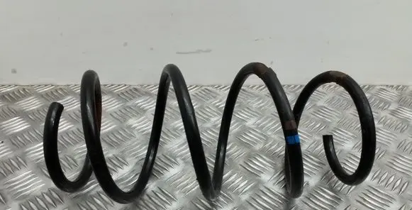 Skoda Octavia Mk3 (5E) Front coil spring 5Q04GL