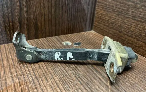 Toyota Corolla E110 Front door check strap stopper 6861012150
