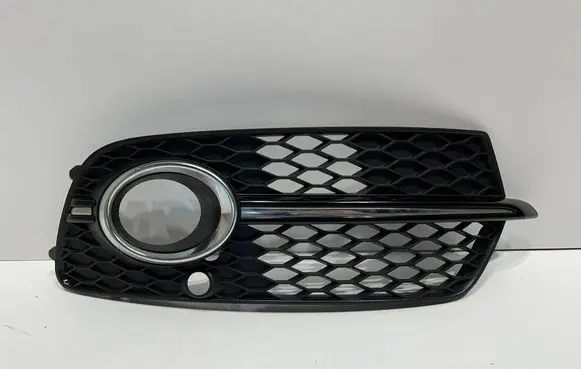 Audi Q5 SQ5 Front bumper lower grill 8R0807682A