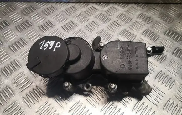 Mercedes-Benz A W169 Oil breather separator A6400101062 6400101062