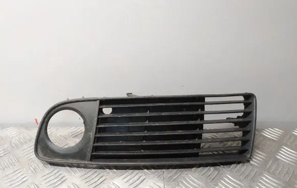 Front bumper lower grill