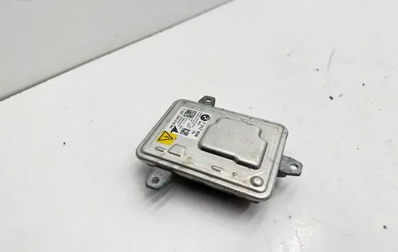 BMW X3 F25 Headlight ballast module Xenon 7317408
