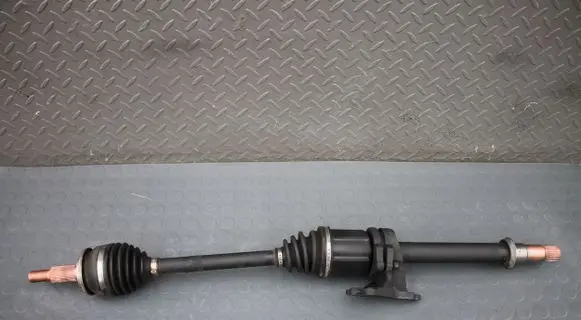 Toyota Verso Engine mount bracket