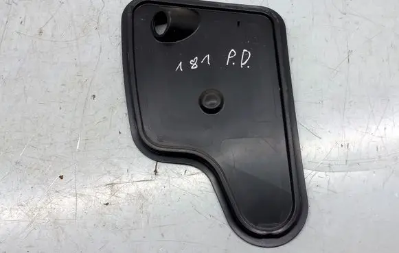 Volkswagen Jetta VI Other interior part 5C6837916B