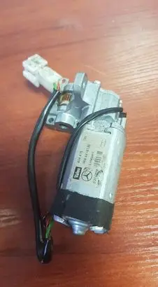 Mercedes-Benz S W220 Steering column adjust motor 404475