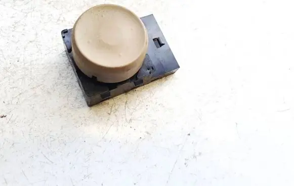 Opel Insignia A Seat control switch 13285105 13285105sk