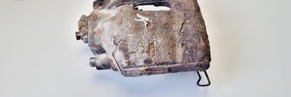 Volkswagen PASSAT B6 Front brake caliper