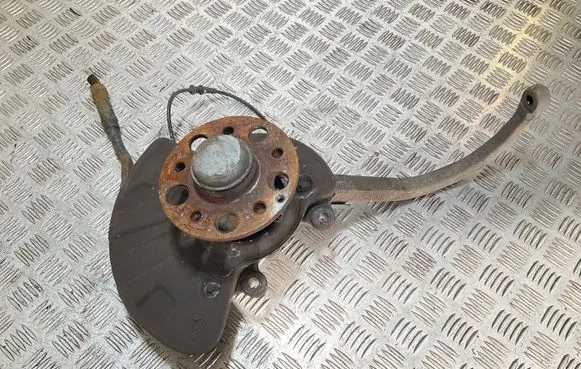 Mercedes-Benz S W220 Front wheel hub