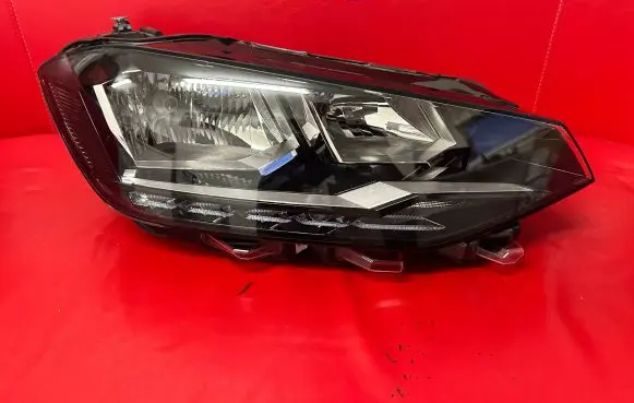 Volkswagen Golf Sportsvan Headlight/headlamp 517941006D