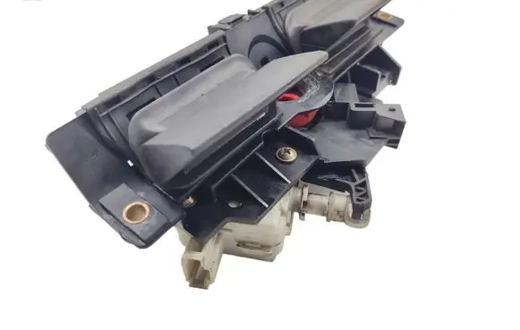 Audi A6 S6 C5 4B Tailgate/trunk/boot exterior handle 4B0827565H 8D9827565H