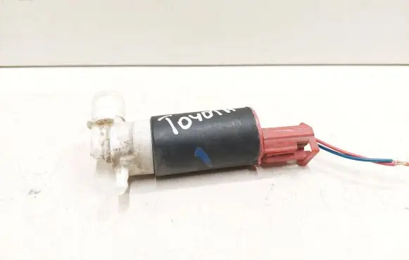 Toyota Corolla Verso E121 Windscreen/windshield washer pump