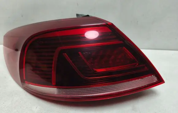 Volkswagen PASSAT CC Rear/tail lights 3C8945207M
