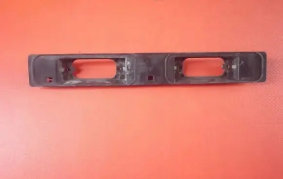 Toyota RAV 4 (XA10) Trunk door license plate light bar 