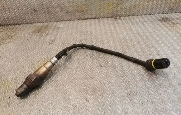 Mercedes-Benz S W220 Lambda probe sensor 0015406017